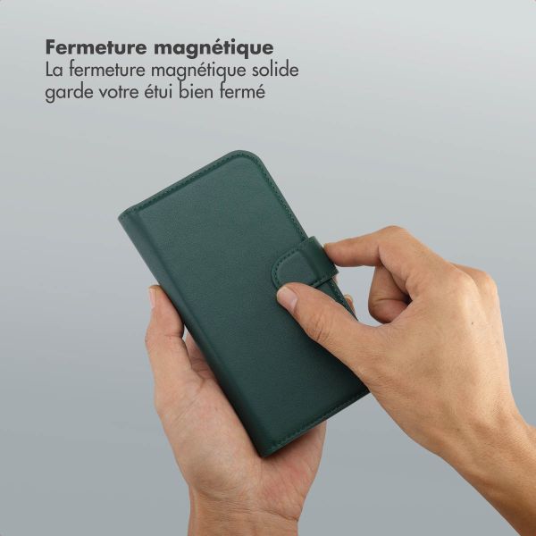 Selencia Étui portefeuille amovible Olyn avec MagSafe Apple iPhone 12 (Pro) - Vert