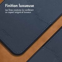 Accezz Coque en cuir de qualité supérieure avec fentes pour cartes Apple iPhone 14 Plus - Bleu foncé