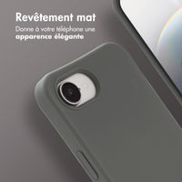 imoshion Coque arrière Color avec cordon amovible et MagSafe Apple iPhone 17e / 16e - Black Coffee