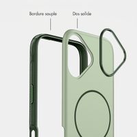 imoshion Coque arrière Color avec Thin MagSafe Ring Apple iPhone 17 - Vert foncé