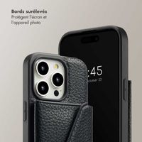Selencia Coque de télephone Sera avec cordon et porte-cartes enveloppe Apple iPhone 15 Pro - Noir
