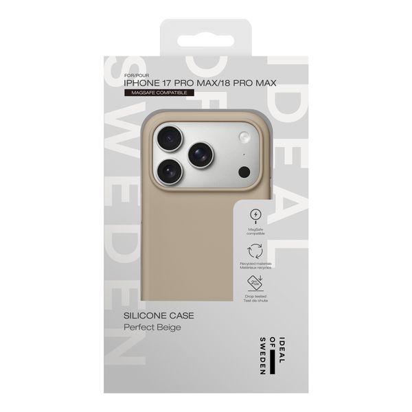 iDeal of Sweden Coque en silicone avec MagSafe Apple iPhone 18 Pro Max / 17 Pro Max - Perfect Beige