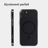 Accezz Coque arrière Lite avec MagSafe | Fluted | Apple iPhone 15 - Noir