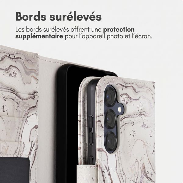 imoshion Étui de télephone portefeuille Design Samsung Galaxy S25 - Sandy Marble