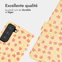 imoshion Étui de télephone portefeuille Design Samsung Galaxy S22 - Sunny Yellow Petite Flowers