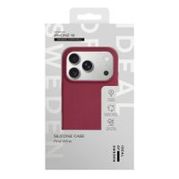 iDeal of Sweden Coque en silicone avec MagSafe Apple iPhone 16 - Fine Wine