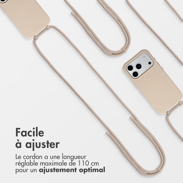 imoshion Coque arrière Color avec cordon amovible et MagSafe Apple iPhone 17 Pro Max - Nude