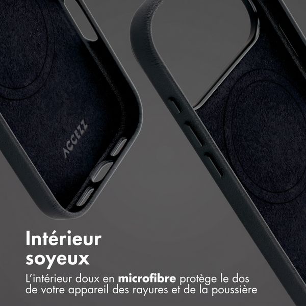 Accezz Coque arrière en cuir avec MagSafe Apple iPhone 18 Pro / 17 Pro - Onyx Black
