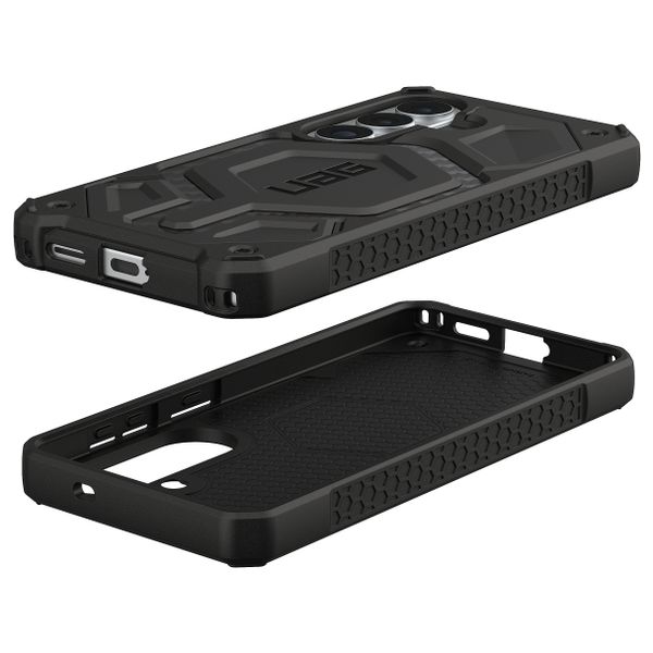 UAG Coque arrière Monarch Pro Samsung Galaxy S26 Plus - Carbon Fiber