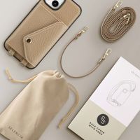 Selencia Coque de télephone Sera avec cordon et porte-cartes enveloppe Apple iPhone 14 / 13 - Taupe