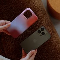 Selencia Coque arrière Vivid avec MagSafe Samsung Galaxy S26 - Gradient Soft Blush