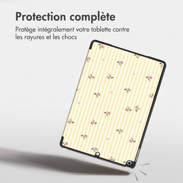 imoshion Coque tablette Design Trifold Apple iPad 9 (2021) 10.2 pouces / iPad 8 (2020) 10.2 pouces / iPad 7 (2019) 10.2 pouces - Garden Stripes