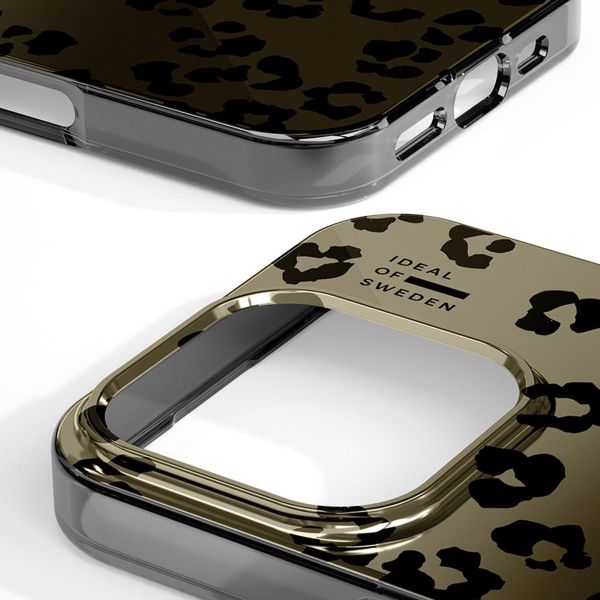 iDeal of Sweden Coque miroir Apple iPhone 16 Pro Max - Leo Ombre