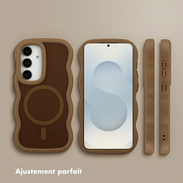 Selencia Coque arrière Wavy avec MagSafe Samsung Galaxy S25 / S24 - Mocha Brown