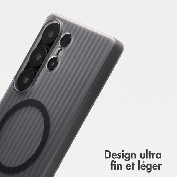 Accezz Coque arrière Lite avec MagSafe | Fluted | Samsung Galaxy S25 Ultra - Gris