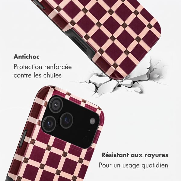 Selencia Coque arrière Vivid avec MagSafe Apple iPhone 18 Pro Max / 17 Pro Max - Check This Burgundy
