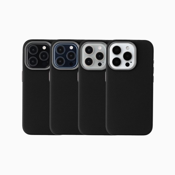 Accezz Coque arrière Mesh avec MagSafe Apple iPhone 15 Pro - Noir