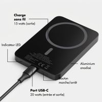 Selencia Powerbank Vivid 5 000 mAh - MagSafe et Qi - Black / Wavy Baby Sorbet