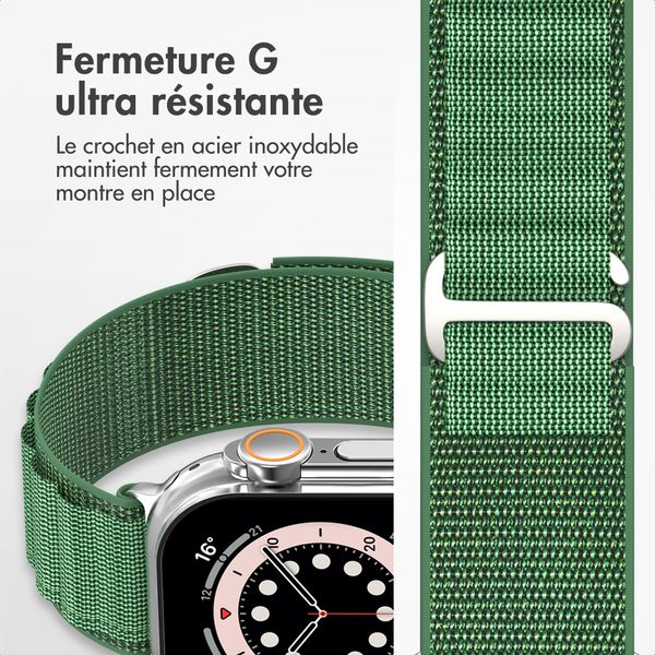 Accezz Bracelet en nylon Alpine Apple Watch | 44/45/46/49 mm - Olive Green