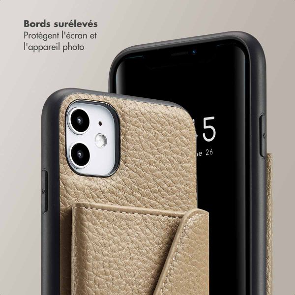 Selencia Coque de télephone Sera avec cordon et porte-cartes enveloppe Apple iPhone 11 - Taupe