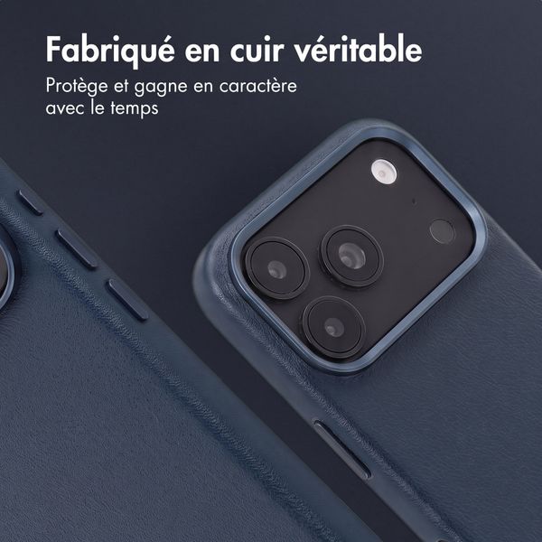 Accezz Coque arrière en cuir avec MagSafe Apple iPhone 18 Pro Max / 17 Pro Max - Nightfall Blue