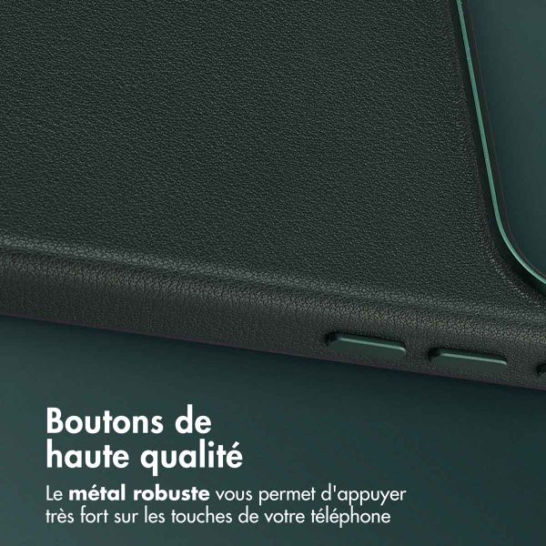 Accezz Coque arrière en cuir avec MagSafe Apple iPhone 17 Pro Max - Cedar Green