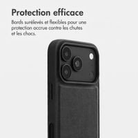 Accezz Coque arrière Edge avec MagSafe Apple iPhone 18 Pro / 17 Pro - Noir