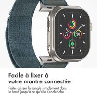 imoshion Bracelet en nylon Alpine Apple Watch | 44/45/46/49 mm - Bleu