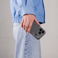 Accezz Coque Grip avec MagSafe Apple iPhone 16 - Gris