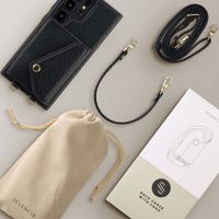 Selencia Coque de télephone Sera avec cordon et porte-cartes enveloppe Samsung Galaxy S24 Ultra - Noir