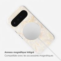 Selencia Coque arrière Vivid avec MagSafe Google Pixel 11 - Golden Beige Marble
