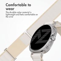 Accezz Bracelet en nylon Alpine Samsung Galaxy Watch Ultra 2 (2026) / Ultra (2024/2025) - Lumière stellaire