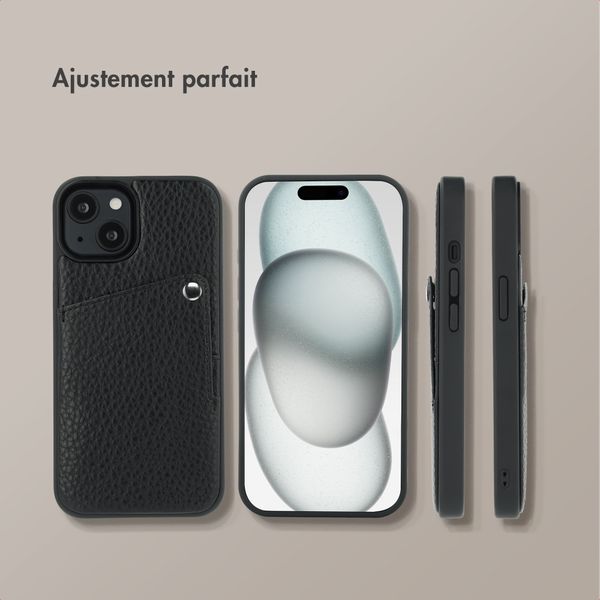 Selencia Coque Riva avec porte-cartes Apple iPhone 15 - Noir