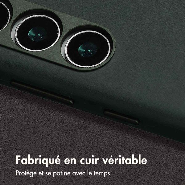 Accezz Coque MagSafe en cuir vintage Samsung Galaxy S25 / S24 - Smokey Green