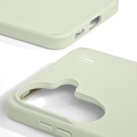 iDeal of Sweden Coque en silicone avec MagSafe Samsung Galaxy A37 (5G) - Sage Green