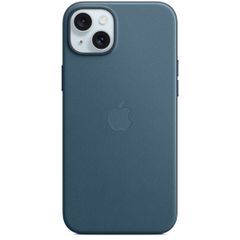 Apple Coque FineWoven MagSafe Apple iPhone 15 Plus - Pacific Blue