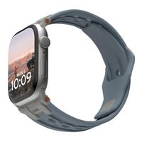 UAG Bracelet Monarch en silicone Apple Watch | 44/45/46/49 mm - Cloud Blue/Titanium