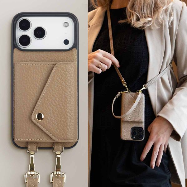 Selencia Coque de télephone Sera avec cordon et porte-cartes enveloppe Apple iPhone 18 Pro / 17 Pro - Taupe