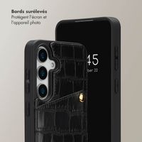 Selencia Coque de télephone Nova Croco avec cordon et porte-cartes Samsung Galaxy S25 / S24 - Noir