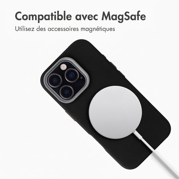 Accezz Coque arrière Mesh avec MagSafe Apple iPhone 16 Pro - Noir