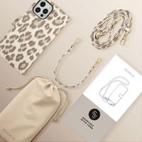 Selencia Étui de télephone portefeuille imprimé léopard Sabi Apple iPhone 12 (Pro) - Soft Ivory