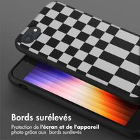Selencia Coque design en silicone avec cordon amovible Apple iPhone SE (2022 / 2020) / 8 / 7 - Irregular Check Black