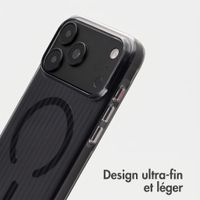 Accezz Coque arrière Lite avec MagSafe | Fluted | Apple iPhone 18 Pro / 17 Pro - Noir