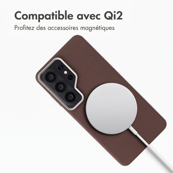 Accezz Coque arrière Mesh avec MagSafe Samsung Galaxy S26 Ultra - Marron