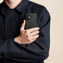 Accezz Coque arrière Edge avec MagSafe Apple iPhone 18 Pro / 17 Pro - Noir