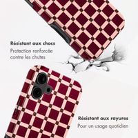 Selencia Coque arrière Vivid avec MagSafe Apple iPhone 16 - Check This Burgundy