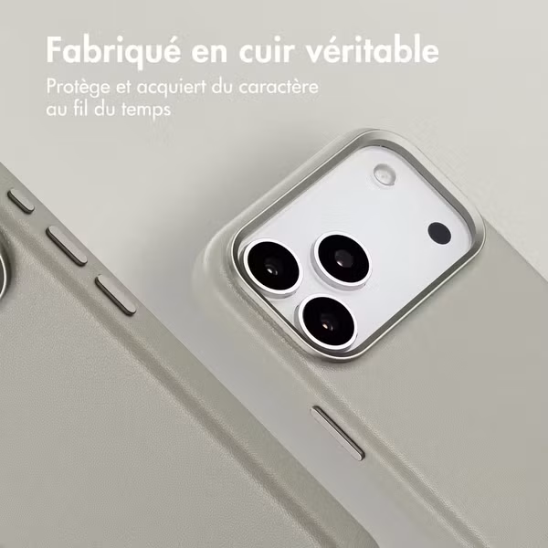 Accezz Coque arrière en cuir avec MagSafe Apple iPhone 18 Pro / 17 Pro - Light Grey