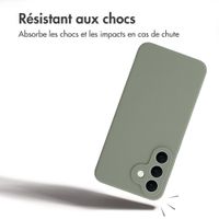 Accezz Coque Liquid Silicone avec MagSafe Samsung Galaxy S26 FE - Cooper Green