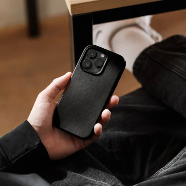 Woodcessories Coque Bio Leather MagSafe Apple iPhone 16 Pro Max - Leather Black