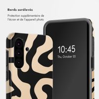 Selencia Coque arrière Vivid Samsung Galaxy A36 / A56 - Art Wave Black
